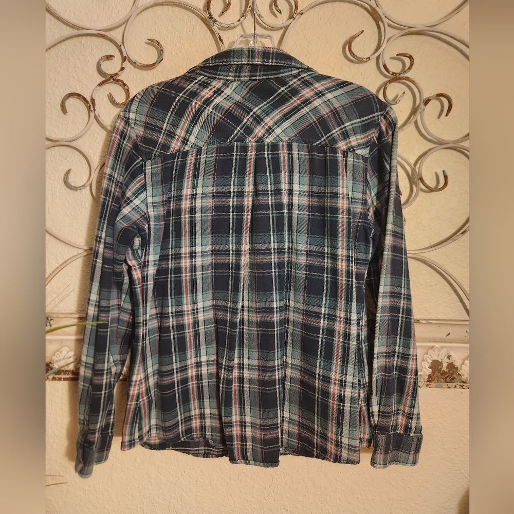 🦄 Gander Mountain Guide Series Plaid Button - Picture 2 of 3